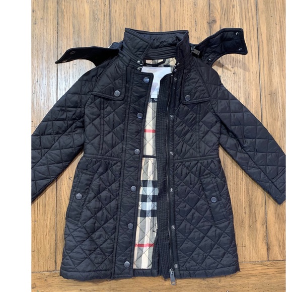 Girls Burberry quilted jacket with hood,All Products : American Fashion Style Bags On Sale